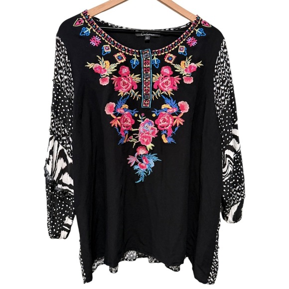 Calessa Tops - Calessa Tunic Top Women 2X Black Floral Embroidered Boho Artsy 3/4 Sleeve